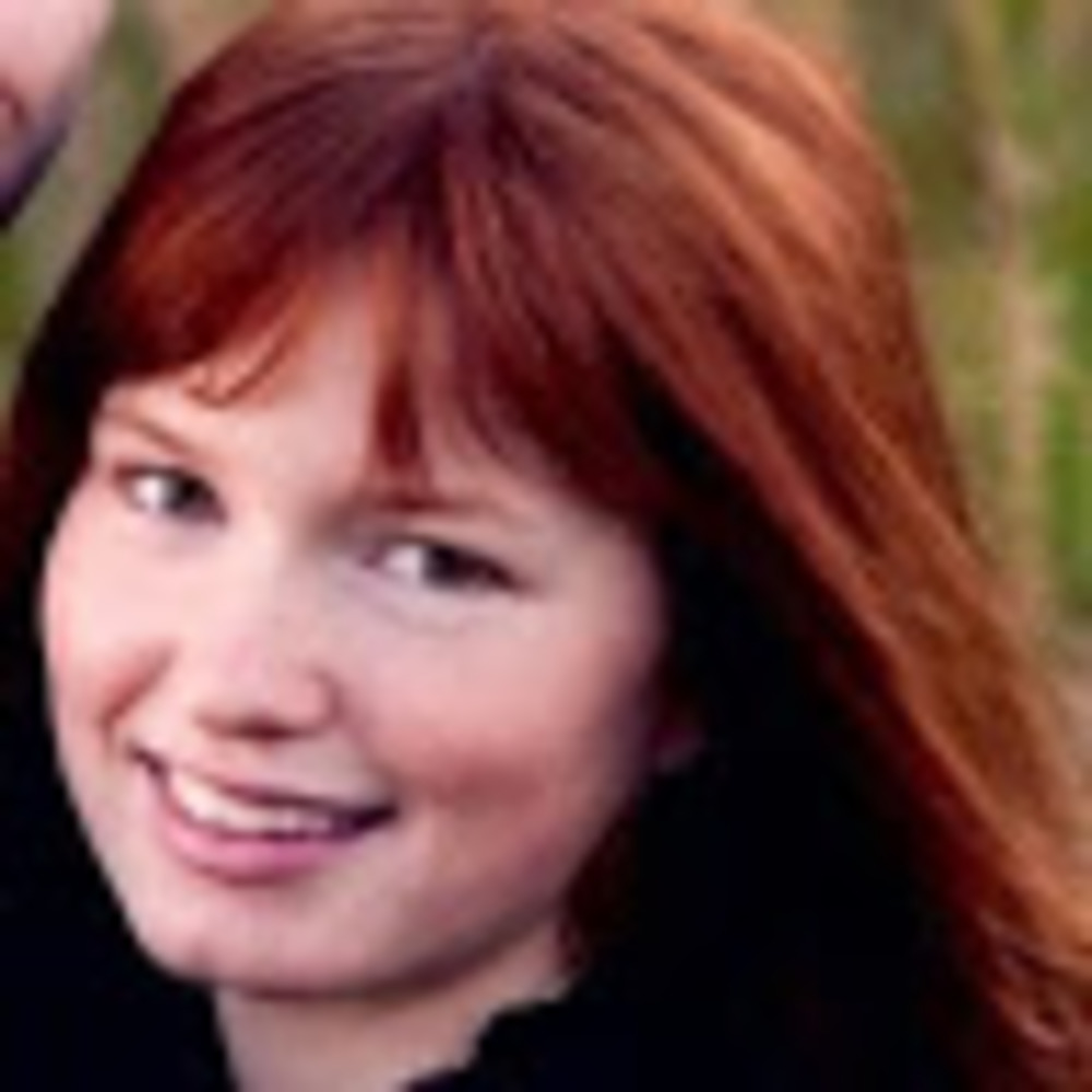 Meet your Posher, Adena